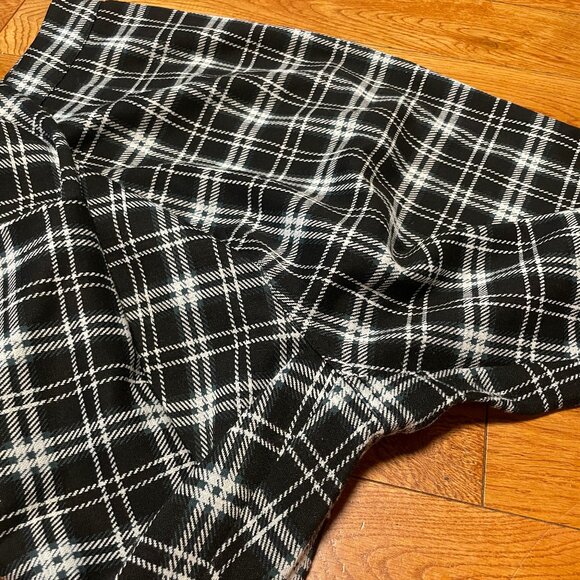 EUC Reformation Petites Franklin Pant Size 8P Black/Green Plaid - Picture 3 of 5